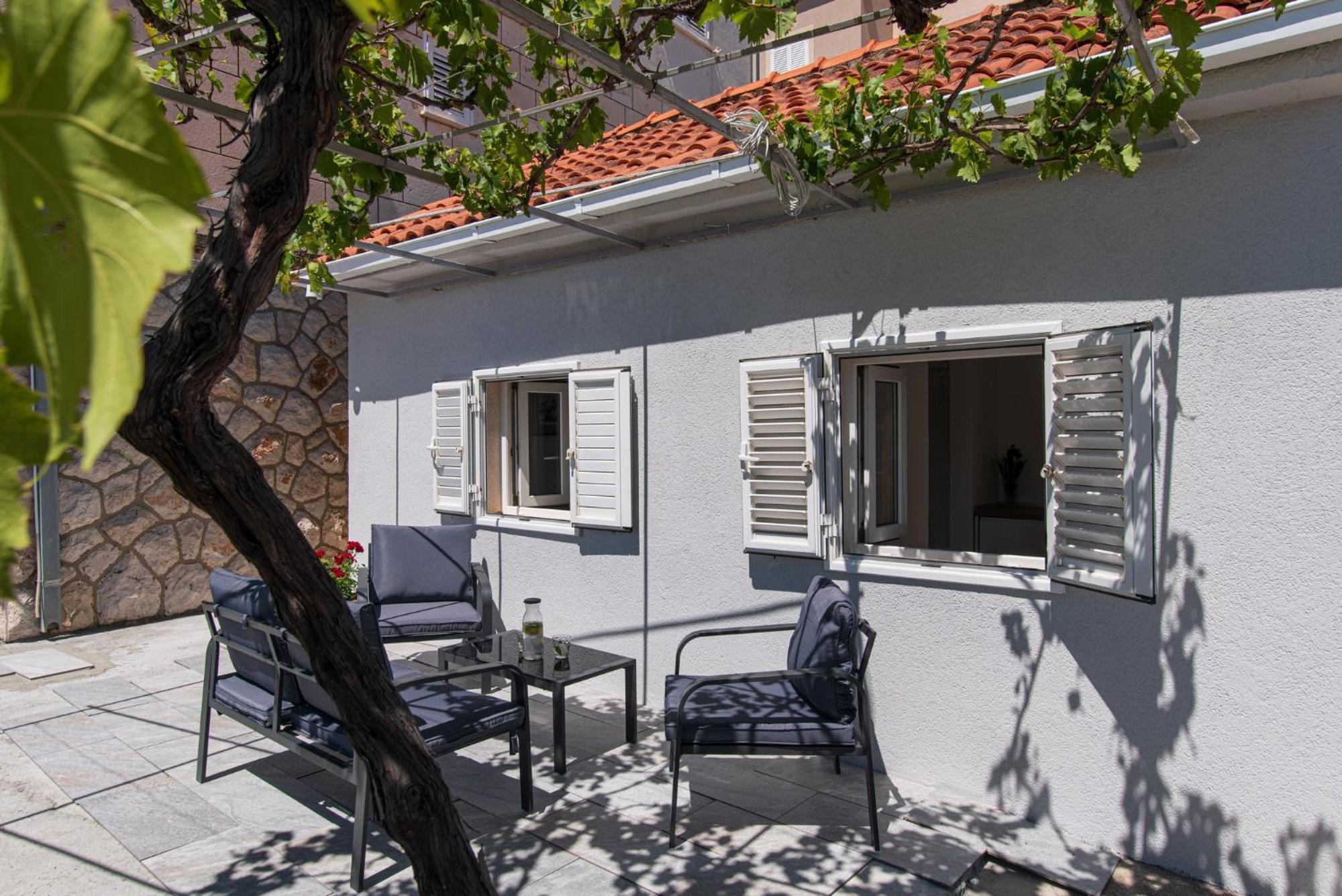 דוברובניק Guesthouse Niko מראה חיצוני תמונה